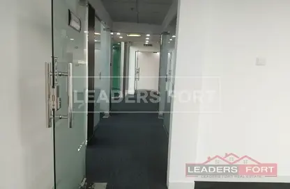 مكتب للايجار في برج بايناري - الخليج التجاري - دبي