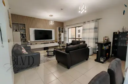 Apartment - 3 Bedrooms - 4 Bathrooms for rent in Shams 1 - Shams - Jumeirah Beach Residence - Dubai