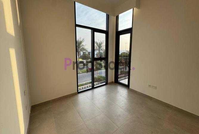 15858486 - صورة العقار 2