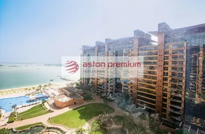 Apartment - 3 Bedrooms - 4 Bathrooms for sale in Emerald - Tiara Residences - Palm Jumeirah - Dubai