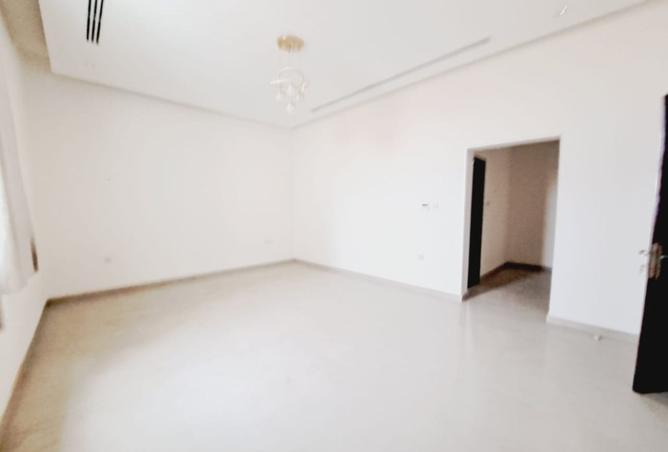 15861823 - صورة العقار 2