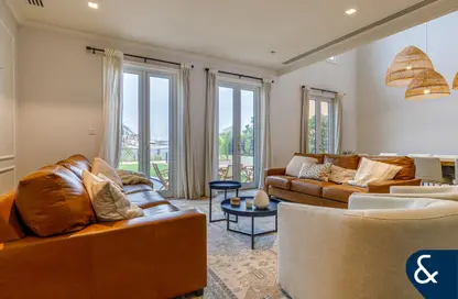 Villa - 3 Bedrooms - 5 Bathrooms for rent in Sur La Mer 1 - Sur La Mer - La Mer - Jumeirah - Dubai