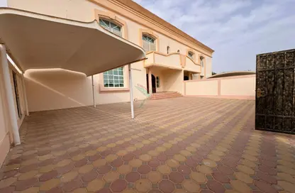 فيلا - 4 غرف نوم - 5 حمامات للايجار في الحبووي - المرخانية - العين