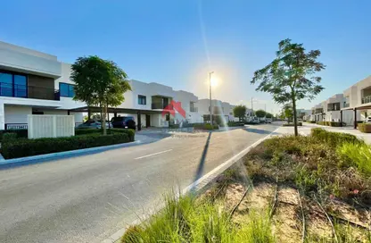 Townhouse - 3 Bedrooms - 4 Bathrooms for rent in Noya Viva - Noya - Yas Island - Abu Dhabi Townhouse - 3 Bedrooms - 4 Bathrooms for rent in Noya Viva - Noya - Yas Island - Abu Dhabi