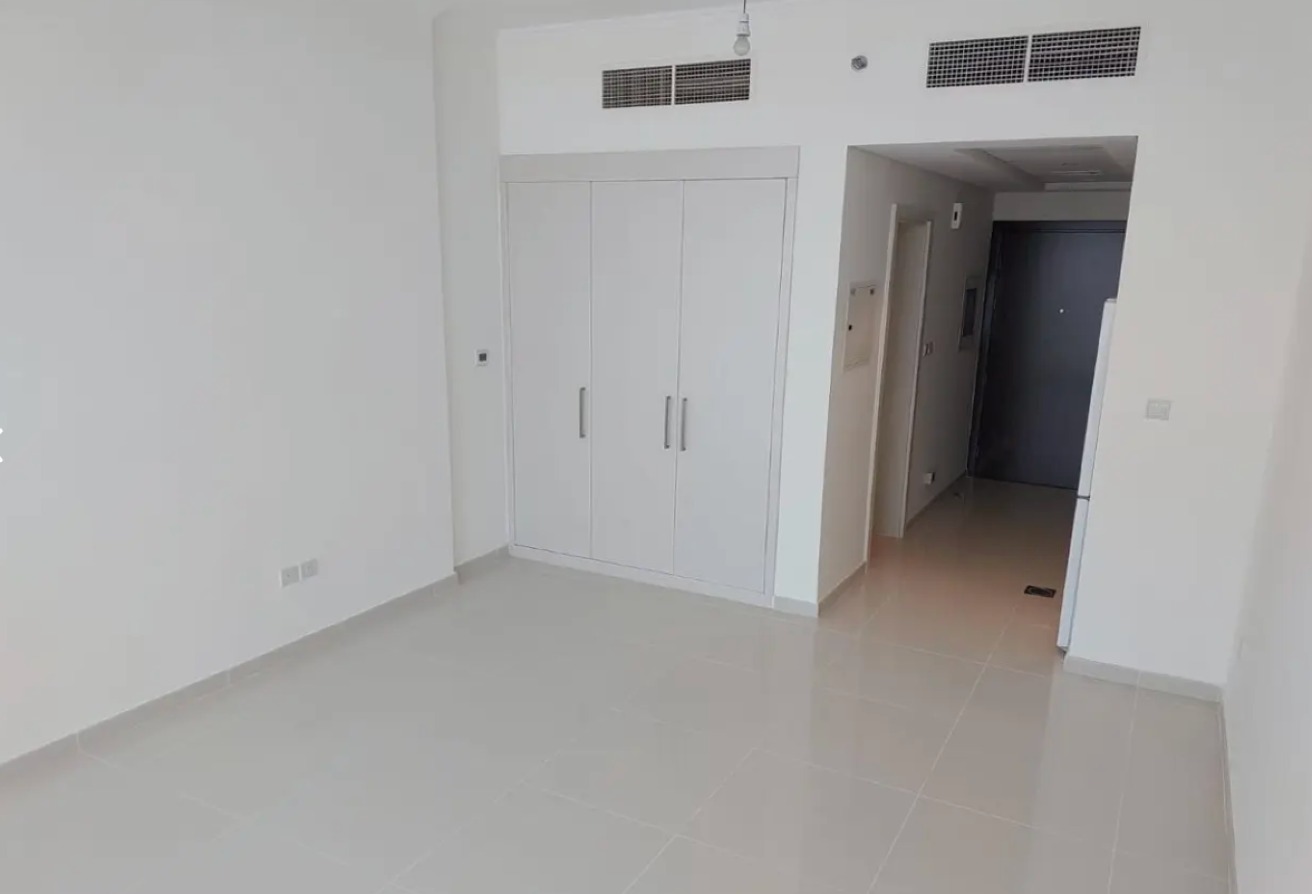 High ROI | Vacant | Prime Location 4