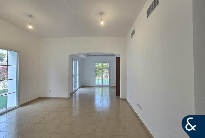 15768007 - Property Image 2