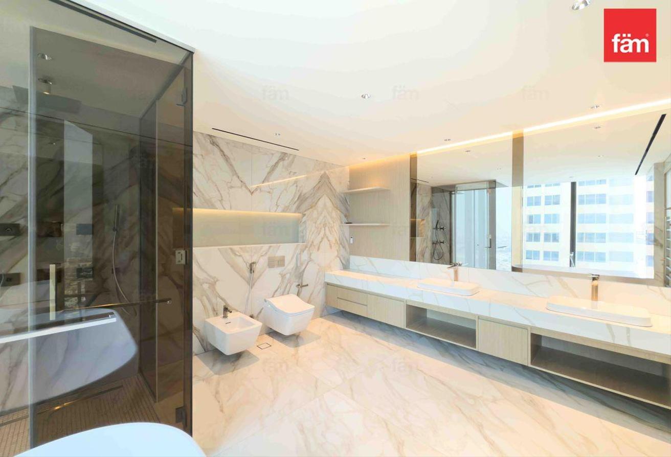 Stunning Marina Views | High End Finish | Vacant photo 15
