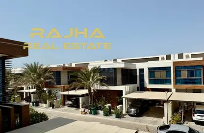 Villa - 4 Bedrooms - 6 Bathrooms for rent in Umm Suqeim 2 Villas - Umm Suqeim 2 - Umm Suqeim - Dubai
