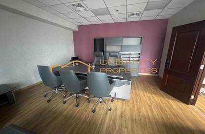 Office Space - Studio - 1 Bathroom for rent in The Burlington - Business Bay - Dubai