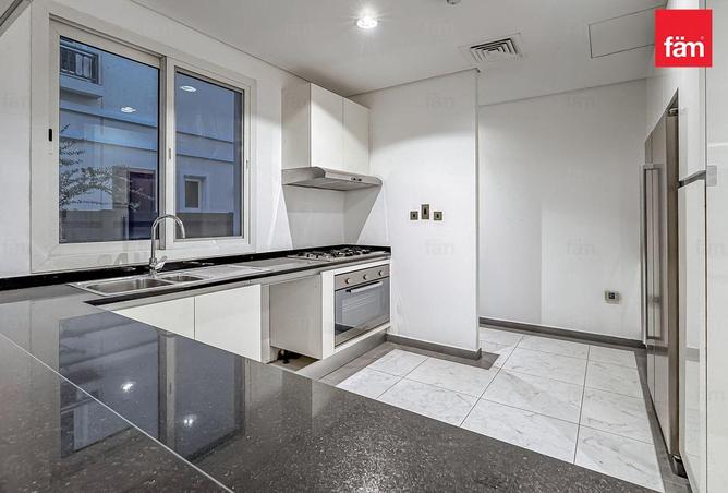 15883121 - صورة العقار 3