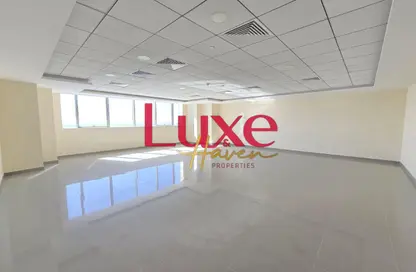 Office Space - 1 Bedroom for rent in Julphar Commercial Tower - Julphar Towers - Al Nakheel - Ras Al Khaimah