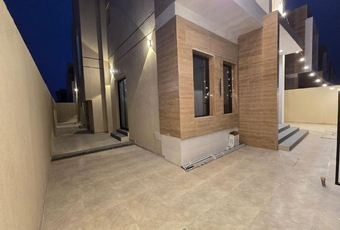 15884905 - صورة العقار 2