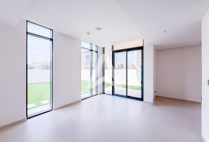 15885165 - صورة العقار 2