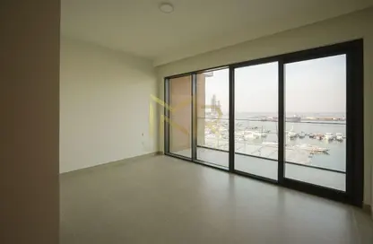 Apartment - 3 Bedrooms - 3 Bathrooms for sale in Seagate Building 1 - Seagate - Mina Rashid - Dubai