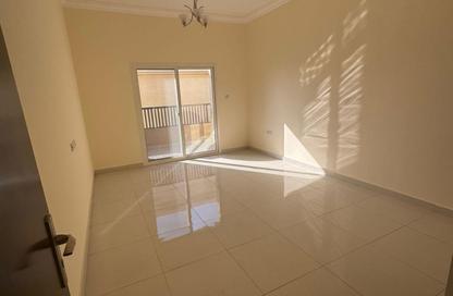 Apartment - 2 Bedrooms - 3 Bathrooms for rent in Al Rawda 1 - Al Rawda - Ajman