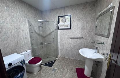 Apartment - Studio - 1 Bathroom for rent in Shakhbout City - Abu Dhabi