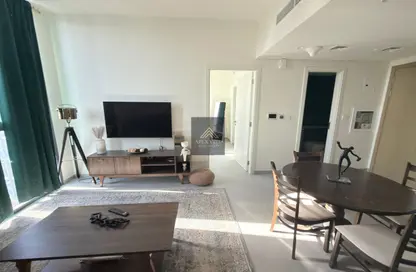 شقة - غرفة نوم - 2 حمامات للايجار في الجادة 1 - الجادة - الشارقة