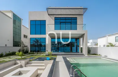 Villa - 6 Bedrooms - 7 Bathrooms for rent in District 5 - Royal Park - Jumeirah Park - Dubai