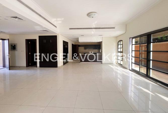 15896176 - صورة العقار 3