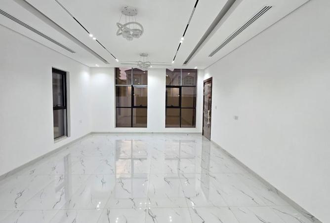 15896740 - صورة العقار 3