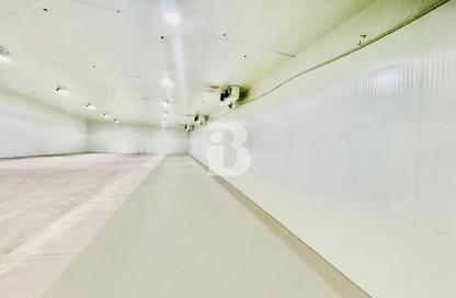 Warehouse - Studio for rent in Phase 1 - Dubai Investment Park (DIP) - Dubai