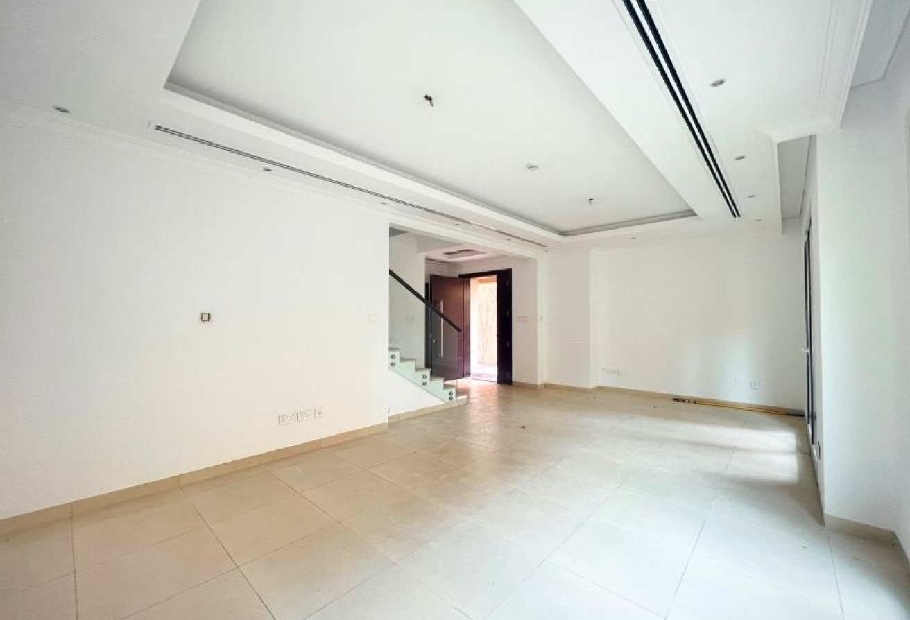 3BR + Maid’s | Closed Kitchen | Lantana 2 Villa