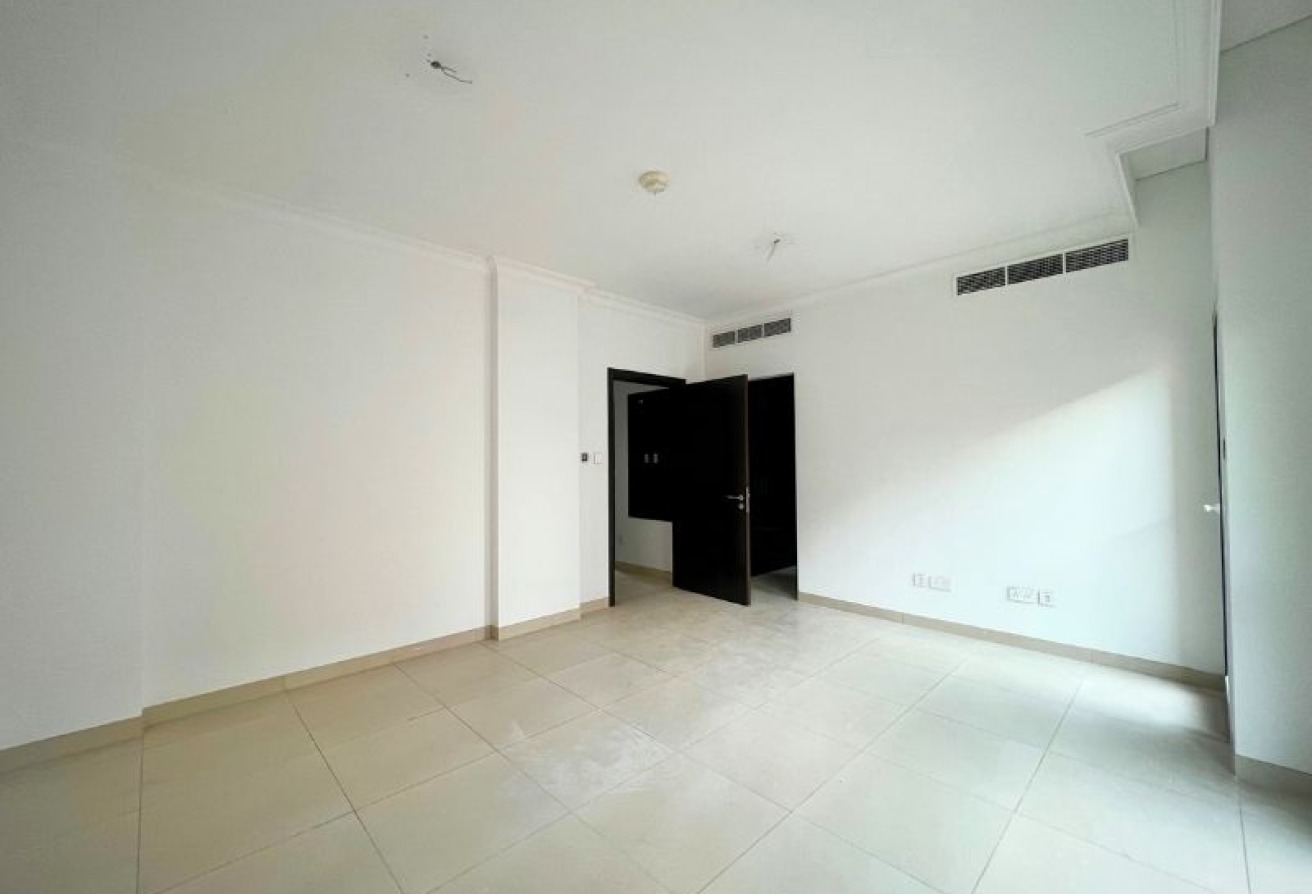 3BR + Maid’s | Closed Kitchen | Lantana 2 Villa 5