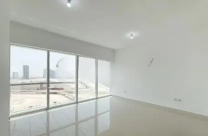 شقة - 2 غرف نوم - 4 حمامات للايجار في برج الدرة - مارينا سكوير - جزيرة الريم - أبوظبي