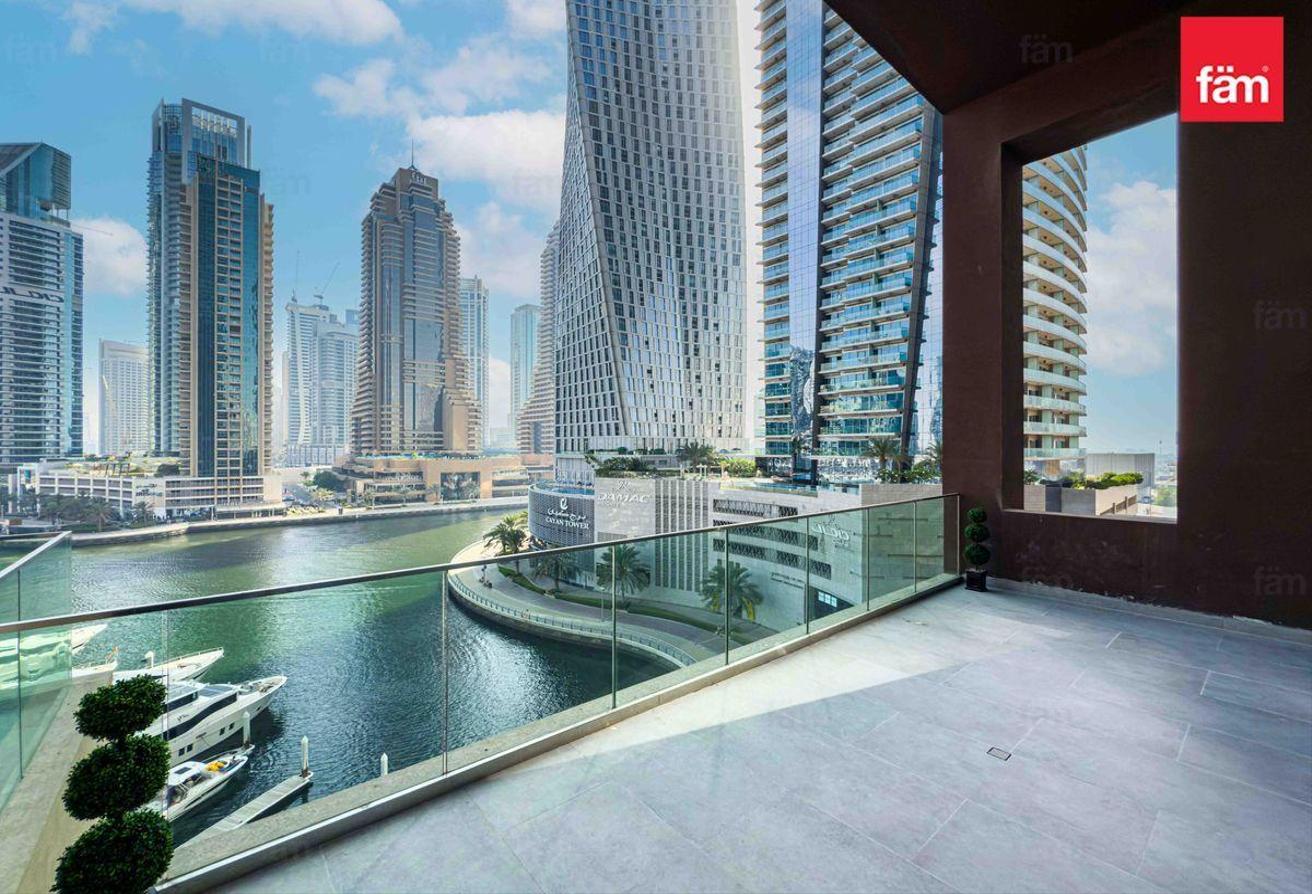 Upgraded Duplex | Exceptional Views | Office+Maid photo 6