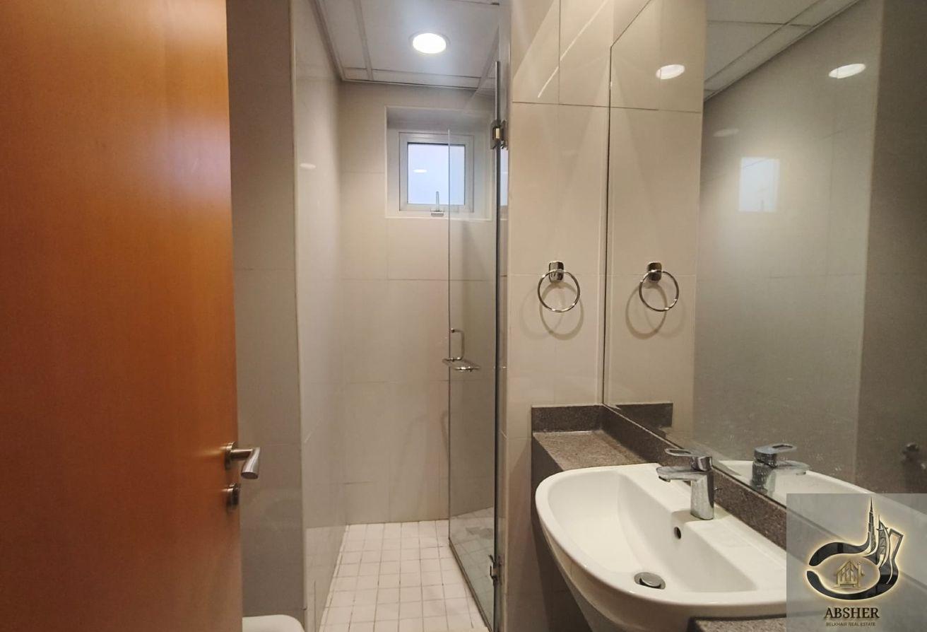 Nad Al Sheba 3 - Great Condition 4 Bedrooms Vacant photo 17