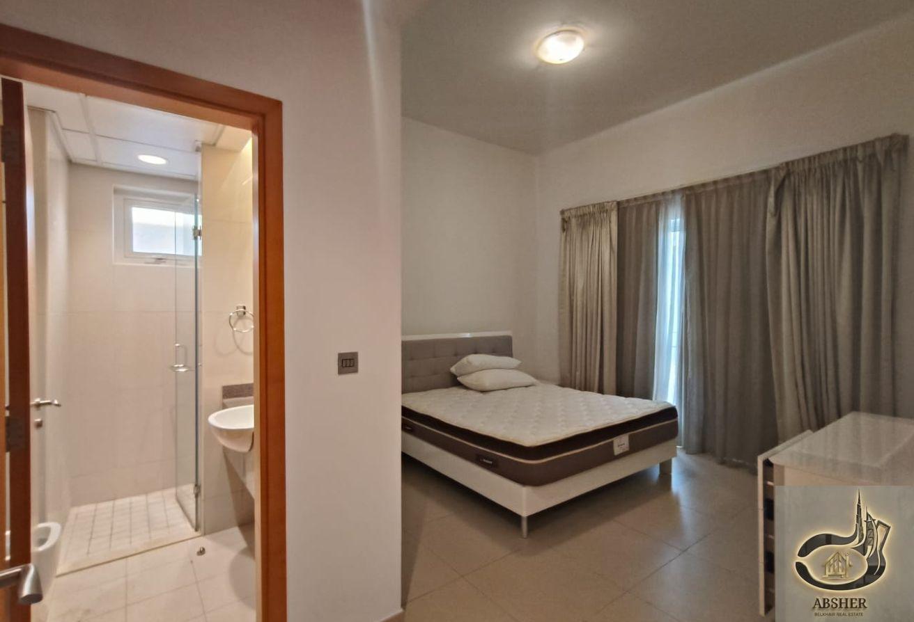 Nad Al Sheba 3 - Great Condition 4 Bedrooms Vacant photo 4