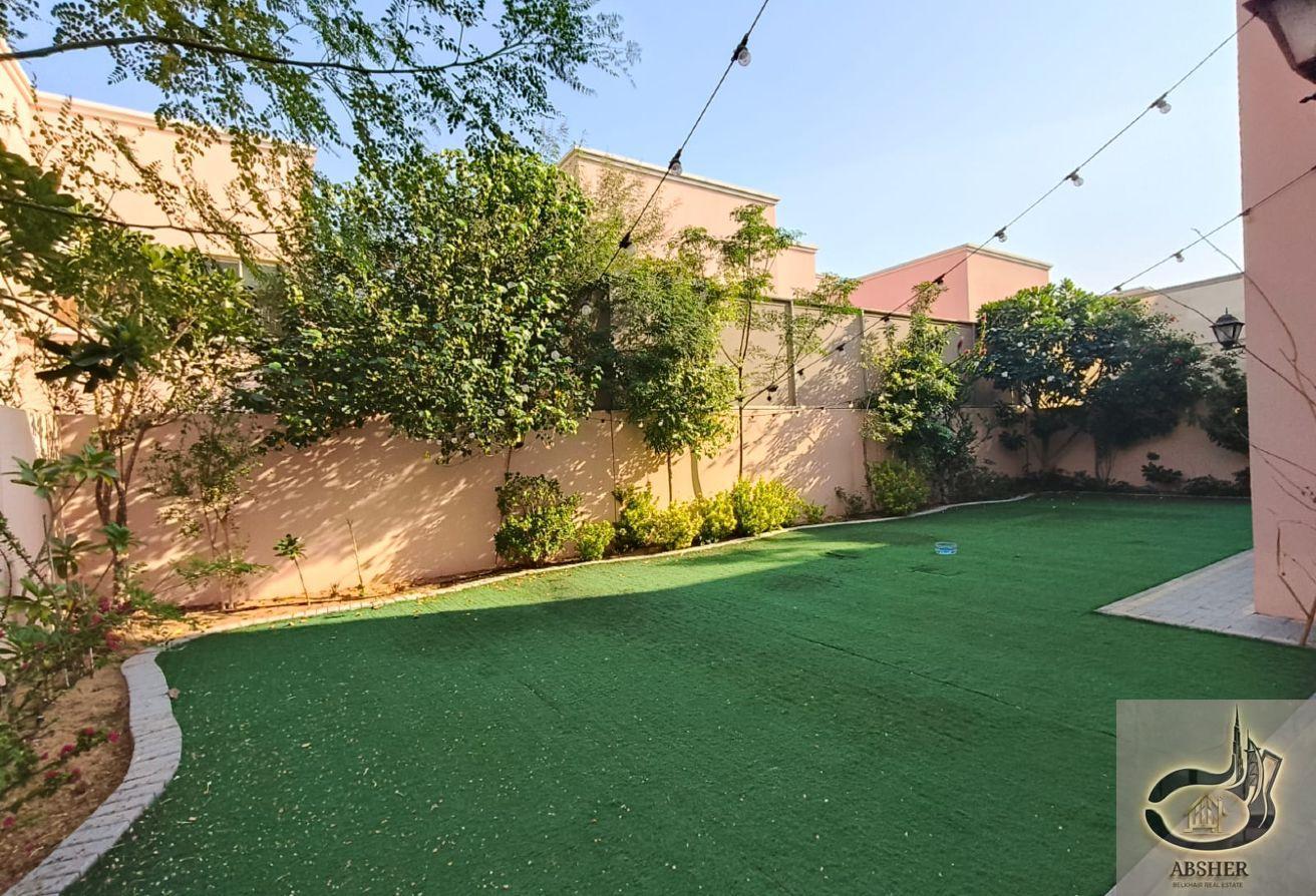 Nad Al Sheba 3 - Great Condition 4 Bedrooms Vacant photo 14