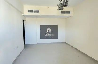 شقة - 2 غرف نوم - 3 حمامات للايجار في سراب 2 - الجادة - الشارقة