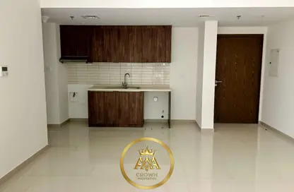 Apartment - 1 Bedroom - 1 Bathroom for sale in Uptown Al Zahia - Al Zahia - Muwaileh Commercial - Sharjah