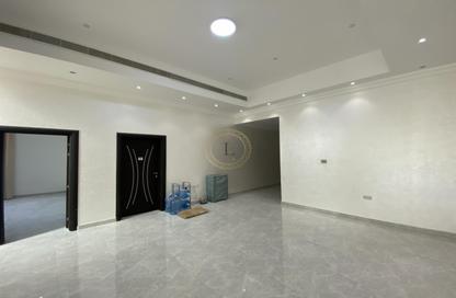 Apartment - Studio - 1 Bathroom for rent in Magar Al Dhabi - Falaj Hazzaa - Al Ain