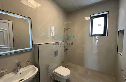 Apartment - Studio - 1 Bathroom for rent in Mohamed Bin Zayed Centre - Mohamed Bin Zayed City - Abu Dhabi