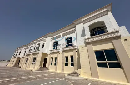 شقة - 1 حمام للايجار في مركز محمد بن زايد - مدينة محمد بن زايد - أبوظبي