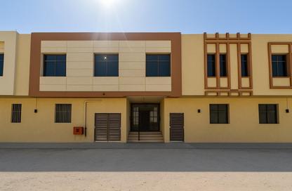 عمارة بالكامل - استوديو للبيع في المعيريض - رأس الخيمة