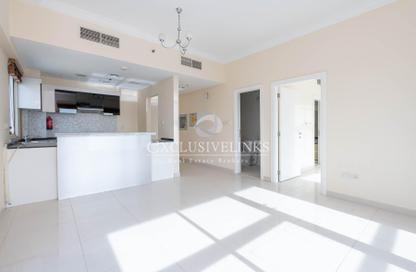 Apartment - 1 Bedroom - 2 Bathrooms for sale in The Residences at Business Central - Business Bay - Dubai