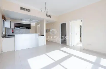 Apartment - 1 Bedroom - 2 Bathrooms for sale in The Residences at Business Central - Business Bay - Dubai