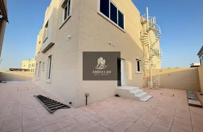 Villa - 3 Bedrooms - 5 Bathrooms for rent in Al Hooshi Villas - Hoshi - Al Badie - Sharjah