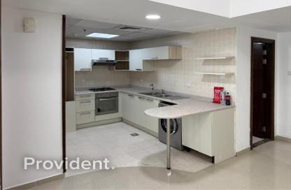 Apartment - 1 Bedroom - 2 Bathrooms for sale in Ontario Tower - Business Bay - Dubai