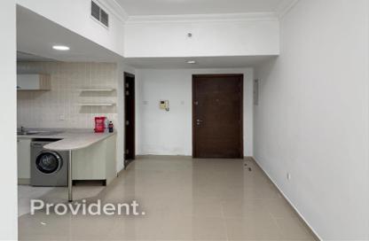 Apartment - 1 Bedroom - 2 Bathrooms for sale in Ontario Tower - Business Bay - Dubai