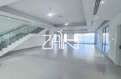 فيلا - 6 غرف نوم - 8 حمامات للايجار في مدينة الرياض - أبوظبي