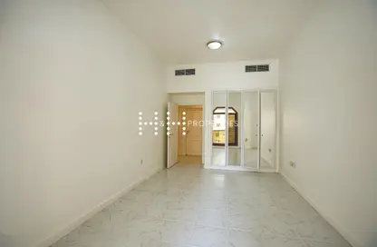 Apartment - 2 Bedrooms - 3 Bathrooms for rent in Al Baha Building - Mankhool - Bur Dubai - Dubai