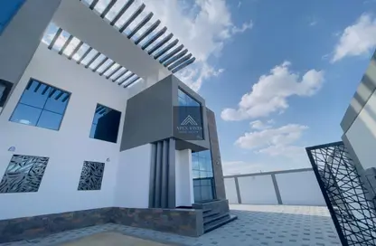 Villa - 5 Bedrooms - 6 Bathrooms for rent in Hoshi 1 - Hoshi - Al Badie - Sharjah