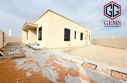 فيلا - 3 غرف نوم - 4 حمامات للايجار في العوير 1 - العوير - دبي