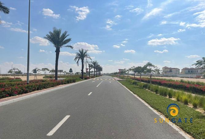 Multiple Options / AREA specialist / G+1