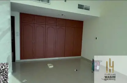 Apartment - 2 Bedrooms - 3 Bathrooms for sale in Ajman Corniche Residences - Ajman Corniche Road - Ajman