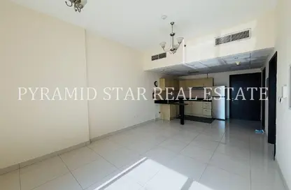 شقة - غرفة نوم - 2 حمامات للايجار في مساكن النخبة رقم 1 - مساكن النخبة الرياضية - مدينة دبي الرياضية - دبي